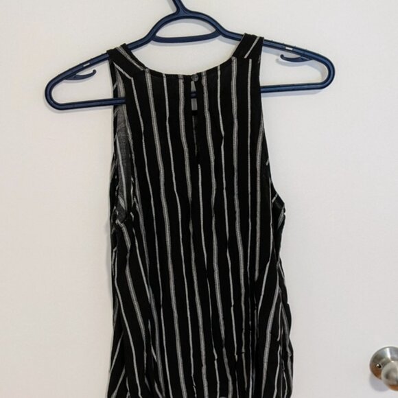 Womens Medium Old Navy Shirt - Picture 3 of 3